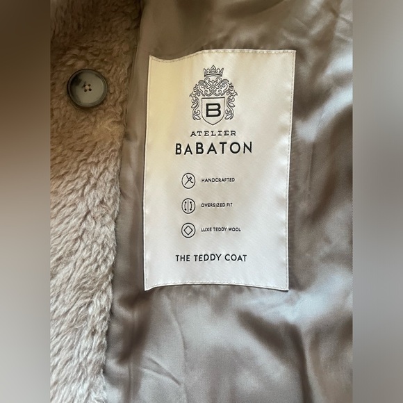 floor-length Atelier Babaton luxe teddy wool coat in Silver, Gray Colour - Picture 8 of 9